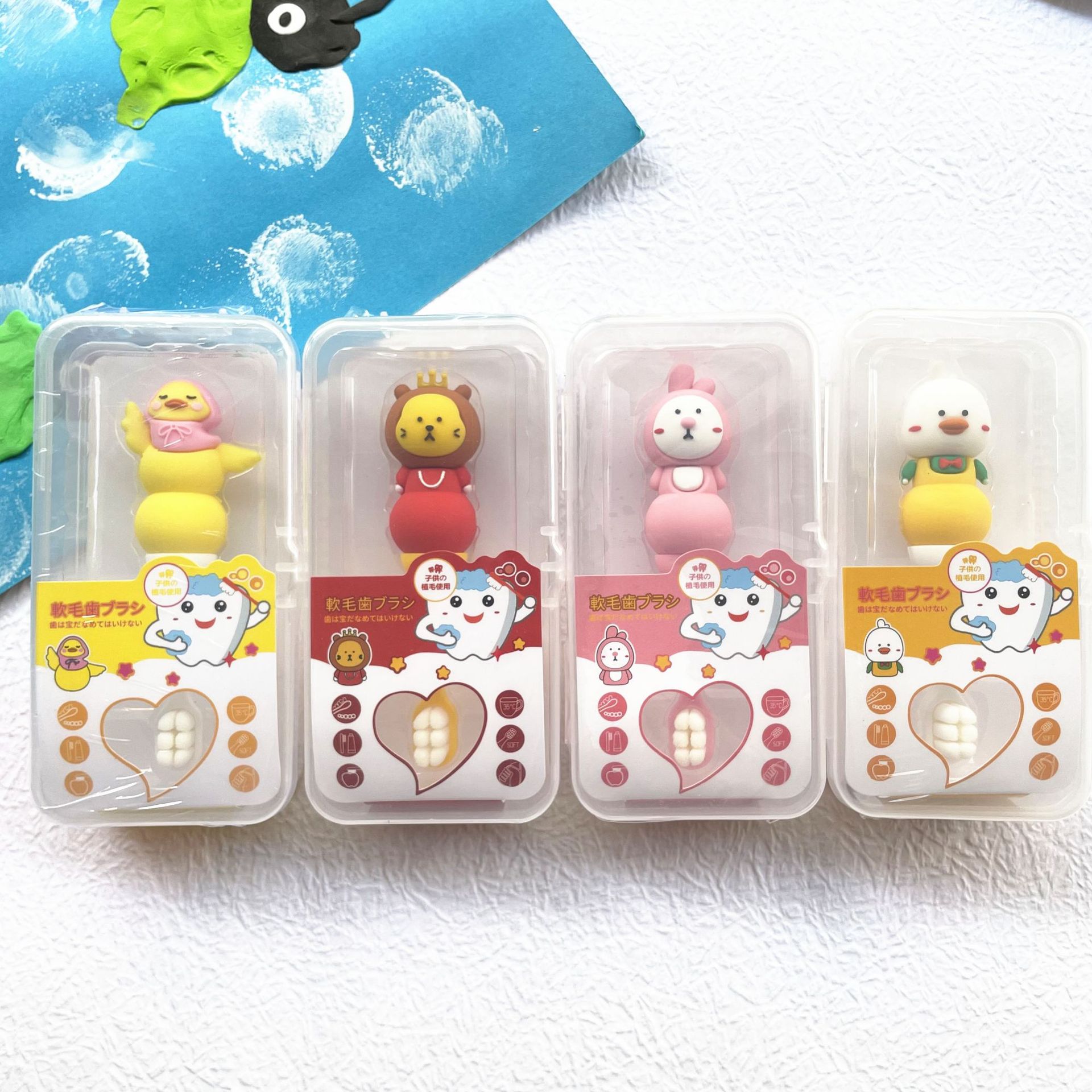 Wholesale children's ten thousand hair toothbrush single pack 0-3 years old baby split Cloud soft ten thousand hair toothbrush silicone handle