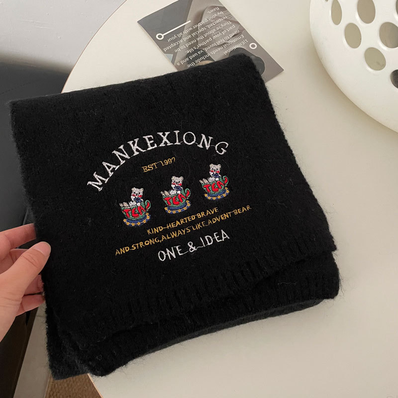 Sciarpa ricamata con tre piccoli orsetti ~ Dolce sciarpa in cashmere per il calore autunnale e invernale delle donne Coppia lavorata a maglia al collo_voghion.com