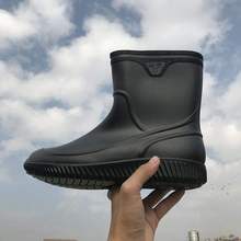 �������ļ���ʿˮЬ�r����ѥ��ˮЬ��Ͳ�ӽq�N��Ьϴ܇�zЬˮѥ��