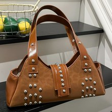 小众设计y2k机车风辣妹豹纹包包女新款复古铆钉潮流单肩腋下包