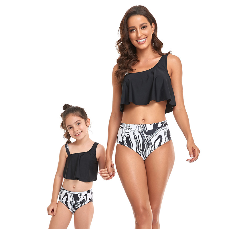 Estampado de un solo hombro con volantes de cintura alta conjunto de Tankini para padres e hijos NSHYU121352