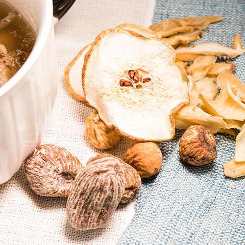 Same-style tea-infused soup base packets, soup dumplings, and dried ingredients—perfect for home use! Direct factory supply with dropshipping option.