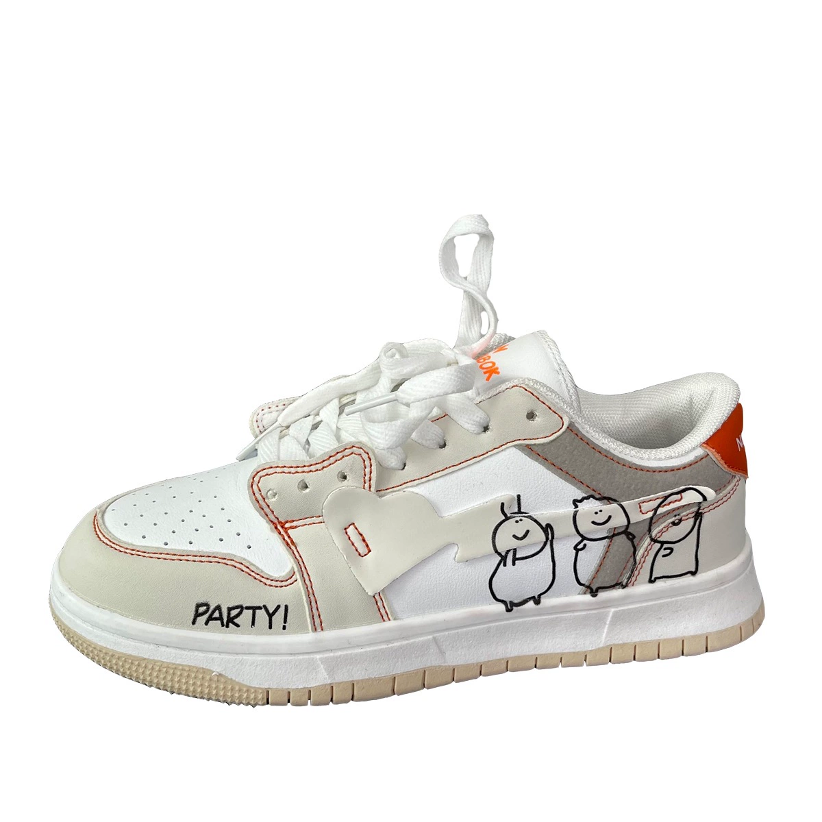 Supply of wild INS wind graffiti niche sports shoes female Korean version of street trend plate shoes campus Harajuku student shoes