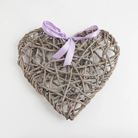 木质工艺品;收纳篮/筐;灯罩