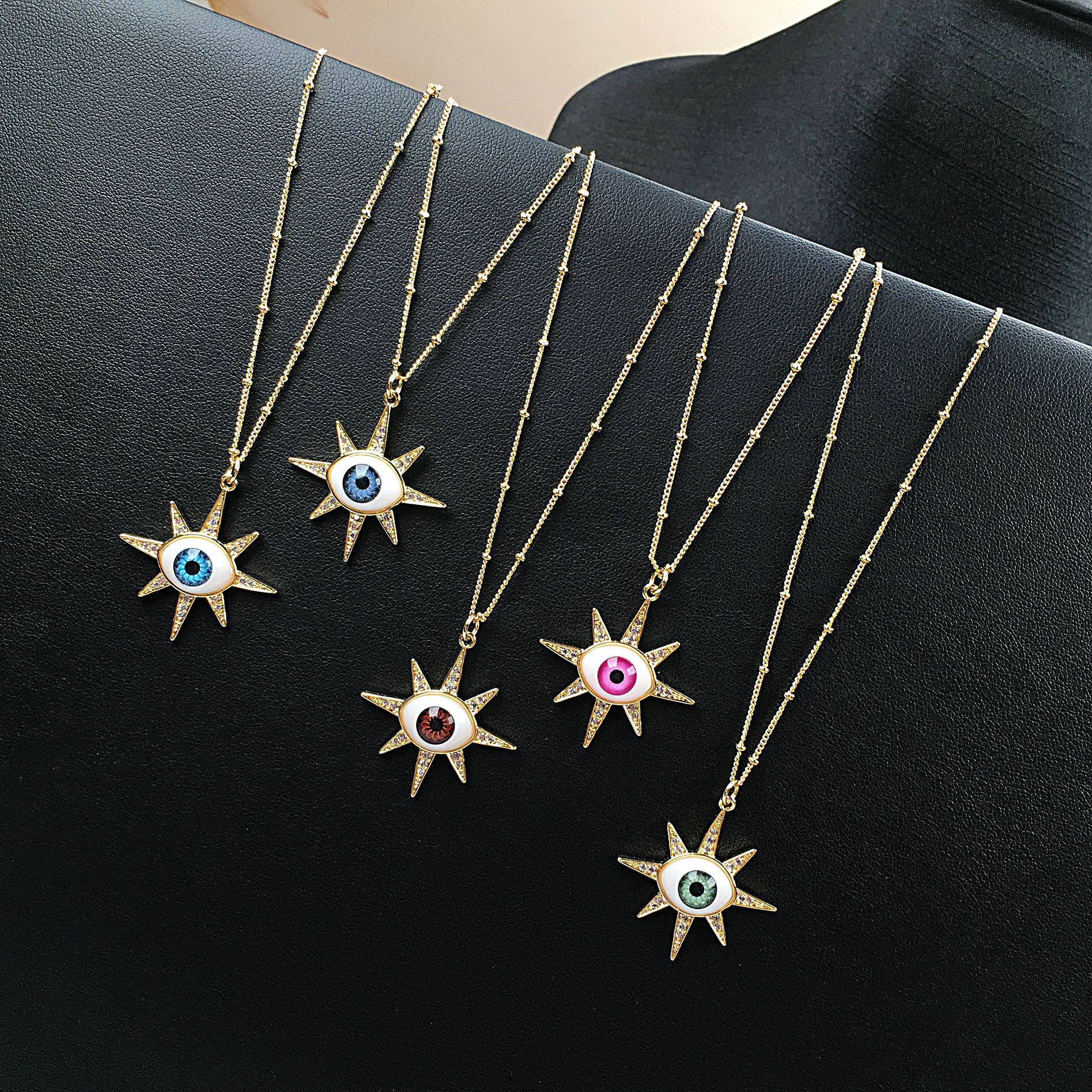 Micro diamond devilu0027s eye resin pendant copper necklace wholesale Nihaojewelry