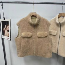 时髦洋气皮草马甲女短款小个子羊羔毛马夹羊剪绒皮毛一体背心2025
