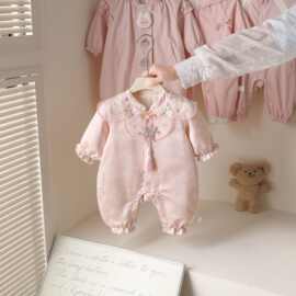 周岁服装的春季女宝宝礼服春季新款婴儿宴中式连体衣抓周粉色国风
