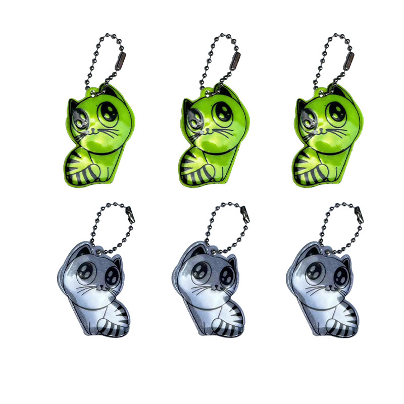 Colgante reflectante de seguridad nocturna al aire libre de dibujos animados gatito forma llavero