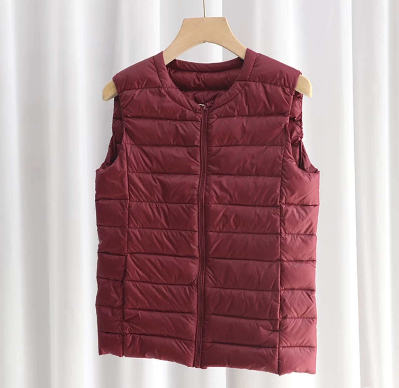 圆领拉链马甲2402