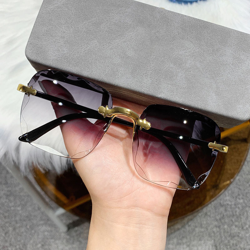 Frameless Square Sunglasses Trendy Fashionable Beveled Edges For Men And Women Street Style High End Runway Look_voghion.com