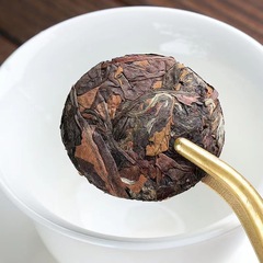 Batch wholesale of 500g aged tangerine-scented old white tea cakes from Fuding high mountain Bai Cha, including Laoshoumei and Gongmei.