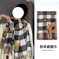 新しい韓国の秋冬の爆発品のカシミヤのマフラーの女子学生の大きい札の外は保温のマントの両面の熊の格子縞のマフラーを掛けます。