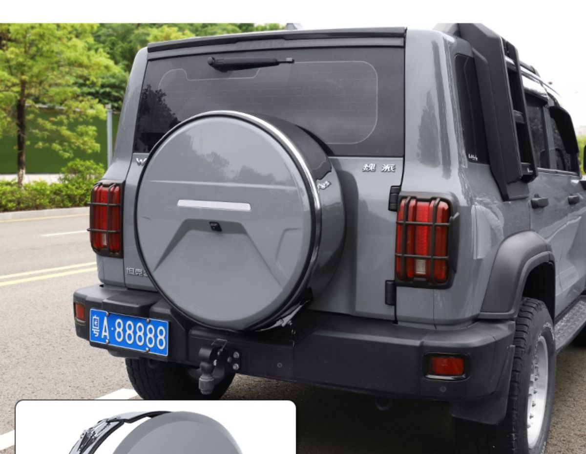 Suitable for tank 300 stainless steel spare tire cover modification city version spare tire shell protective cover for off-road decoration