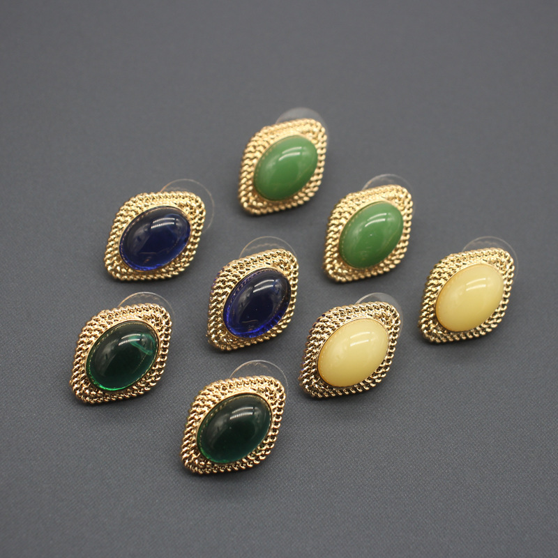 Retro Oval Zinc Alloy Plating Inlay Artificial Gemstones Womenu0027S Ear Studs 1 Pair
