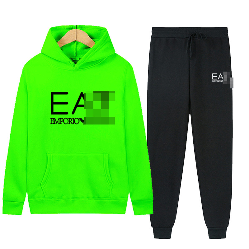 형광녹색+검은색 바지+검은색 라벨