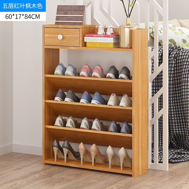 El estante de zapatos es estrecho y simple, y el armario de zapatos en la puerta contiene un estante de zapatos de varios pisos y gran capacidad en el interior del hogar.