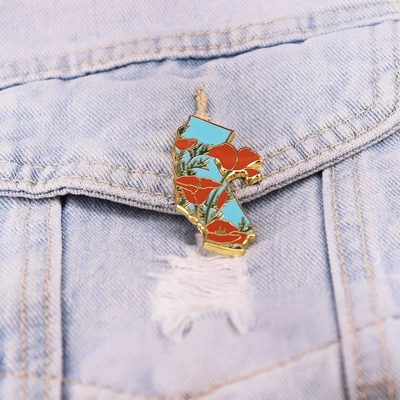 Brooch Fashionable and Unique – Yaxa sancaqları