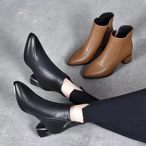 Women's Soft Leather Short Boots with Fleece Warmth Soft Leather Fleece Martin Boots Autumn Winter Snow Boots for Mothers