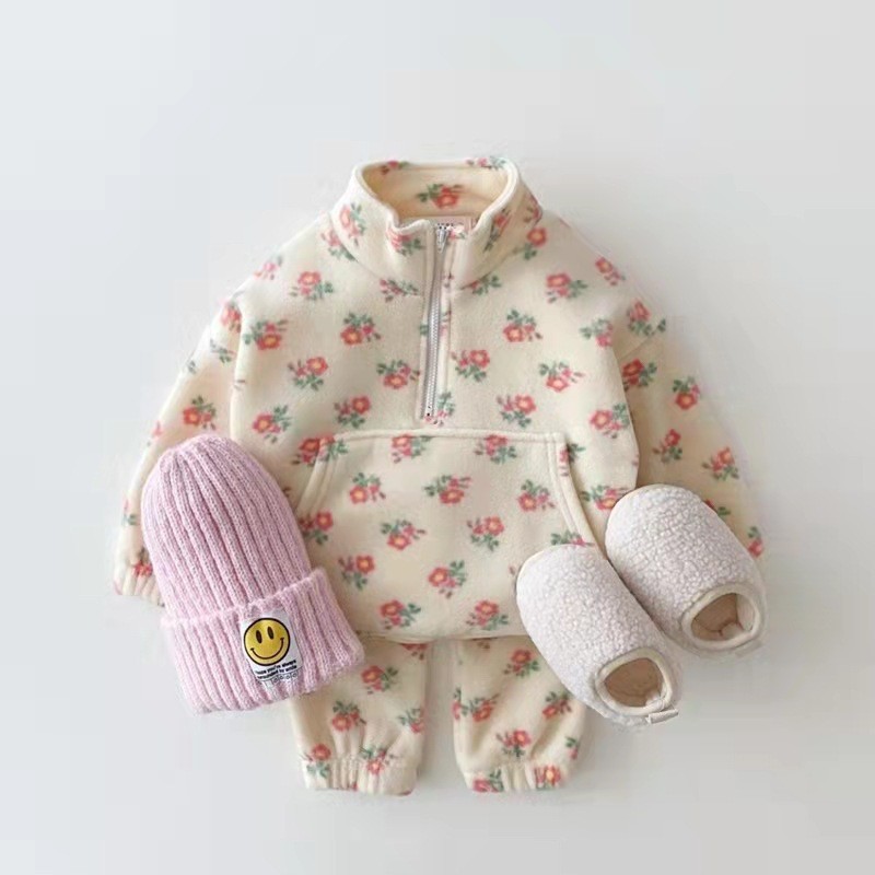Cotton, Fleece Fabric Type Casual Flower Cotton Fleece Girls Clothing Sets
