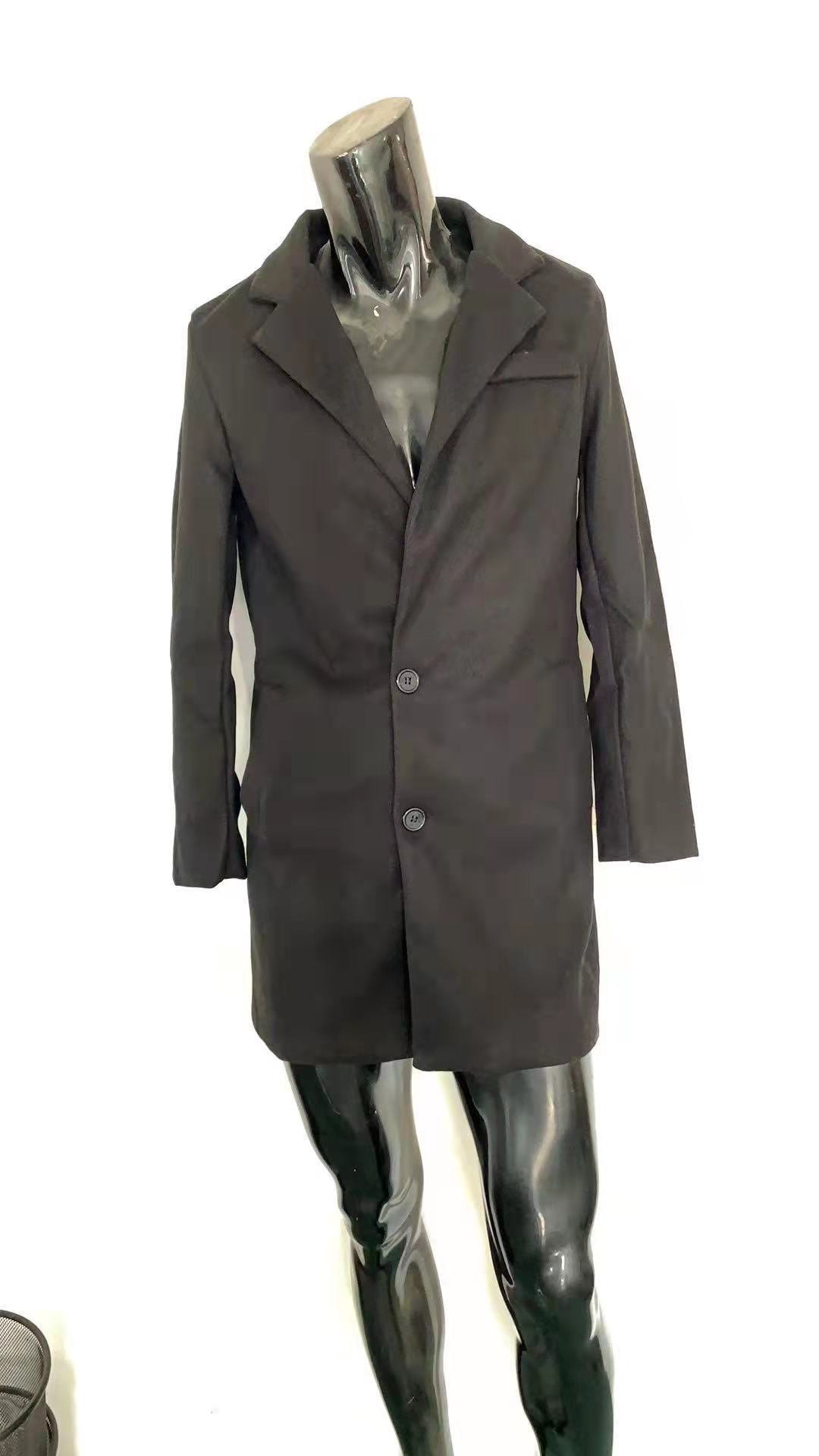 Herrenbekleidung, britischer mittellanger Herrenmantel mit langen Ärmeln, Herbst- und Winterwollmanteltrend_voghion.com