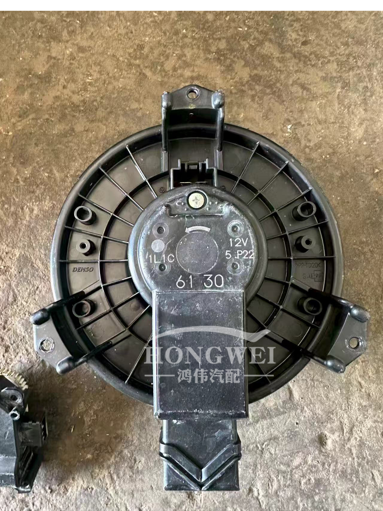 Suitable for 13 Models of Toyota 86 Zn6 Air Conditioning Blower Motor Assembly Heater Box Cooling and Heating Fan Motor Bearing