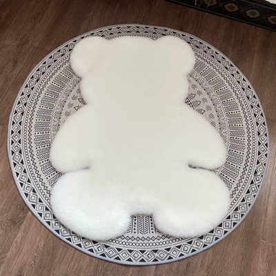 Ins Cute Bear Carpet Plush Decorative Carpet Bedroom Renovation Girl Heart Popular Kidsren's Room Bedside Floor Mat (Car Carpet) - white-4560cm-bear