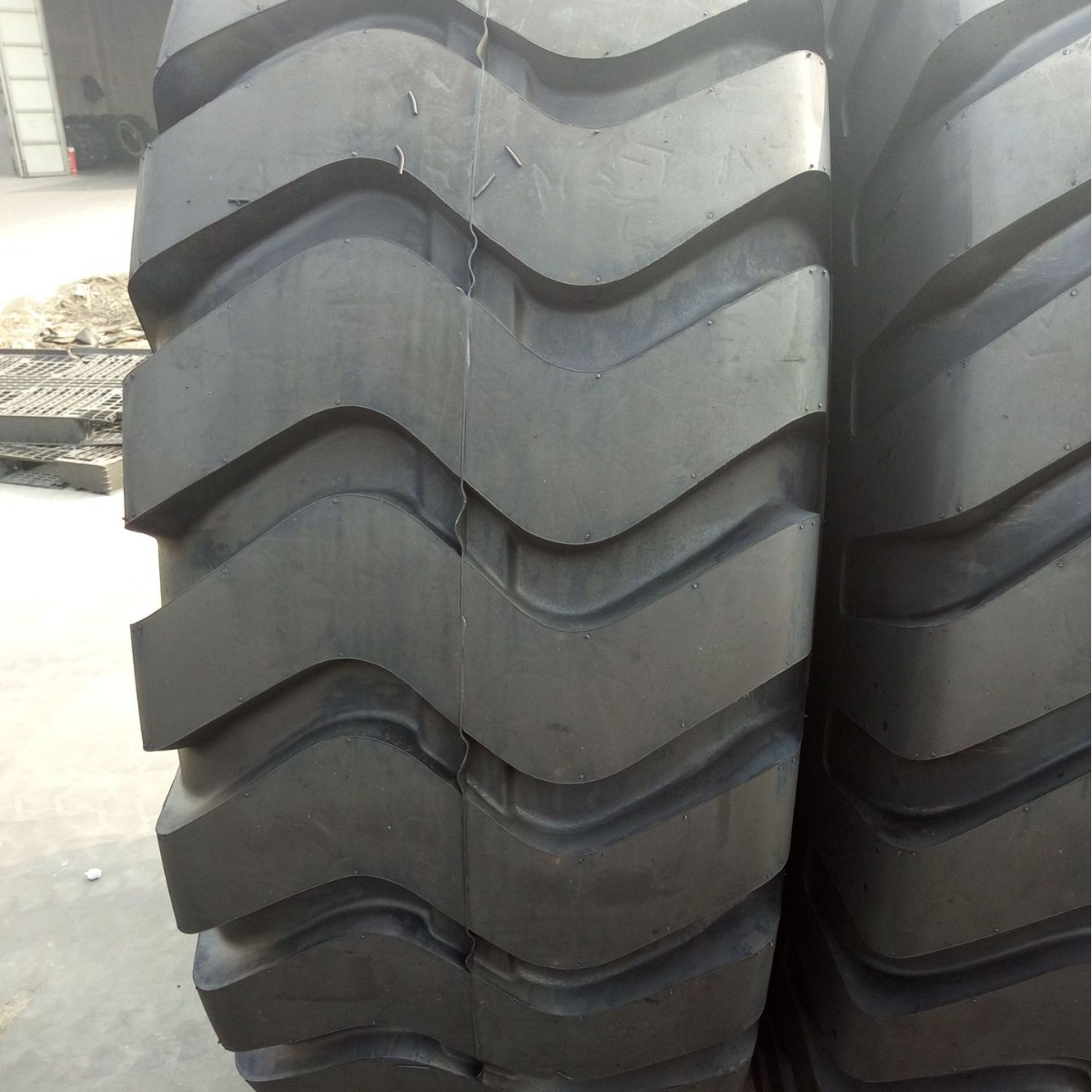 现货销售 23.5-25工程机械轮胎 E3/L3花纹 装载机轮胎 铲车轮胎