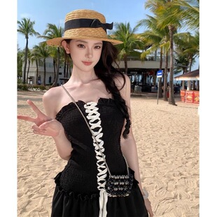 ��ʽ�ձ��Lһ�ּ�Ĩ���B��ȹ��߅�ȼ��Ը����������@��С��ȹins