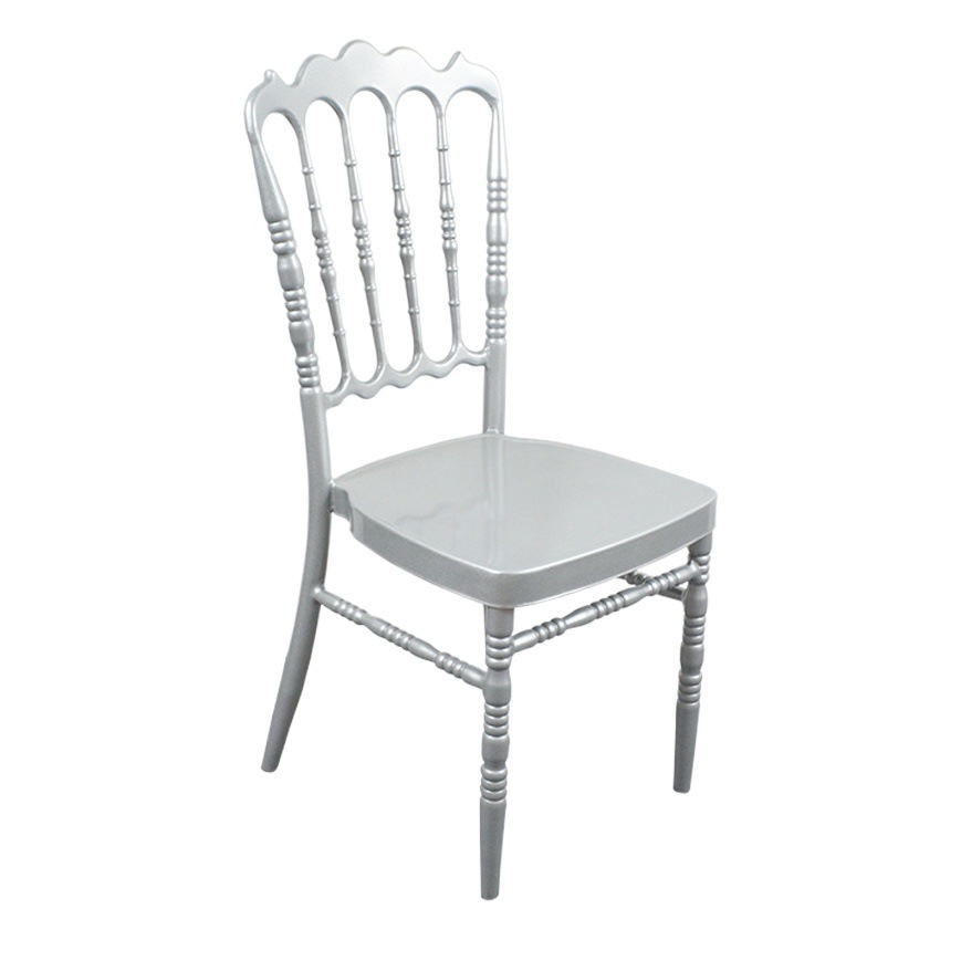 Hogar de metal Silla de comedor al por mayor de hotel Norte de Europa Silla de comedor banquete restaurante silla suave bolsa de respaldo silla