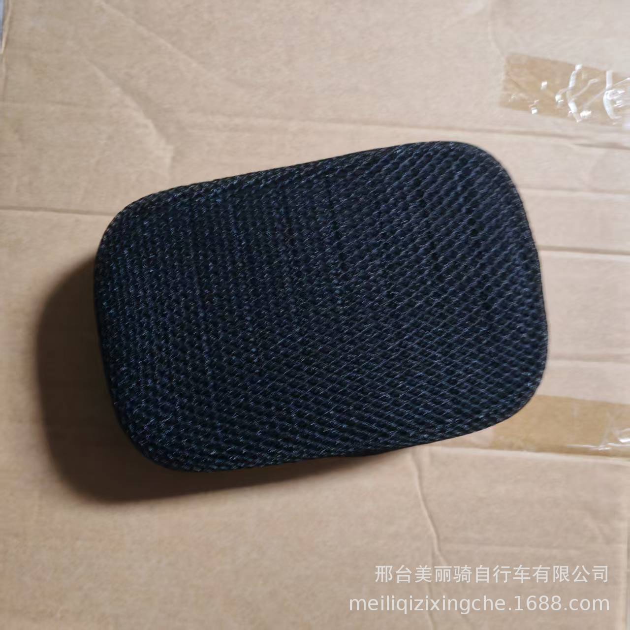 Universal Sun Protection Seat Cover for Front and Rear Seats of Electric Vehicles, Sun Protection Cover, Heat Insulation Seat Cushion Cover, Heat Insulation and Breathable Seat Cushion Cover