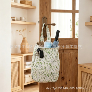 �Ғ��ռ{��С�� Wall Hanging Storage Bag �s���ռ{����羳�F؛