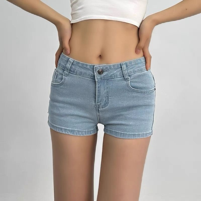 [Non-Real Shot] Low-Waist Elastic Hip-Covering Denim Shorts for Women 2025 Summer Tight-Fitting Slimming Look Sexy Hot Pants Trend