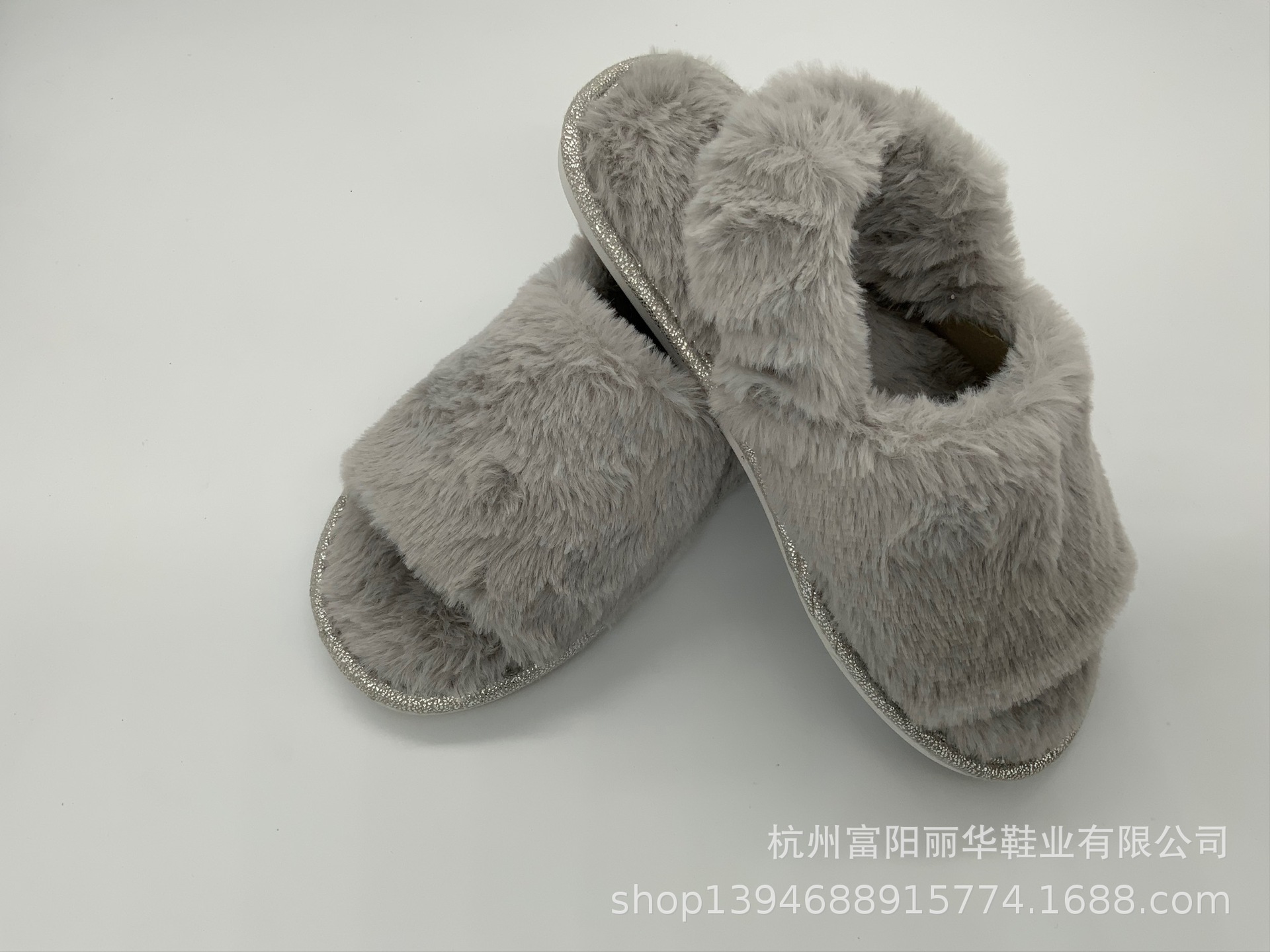 7C12EC40-6583-4AF2-8A84-0D3995