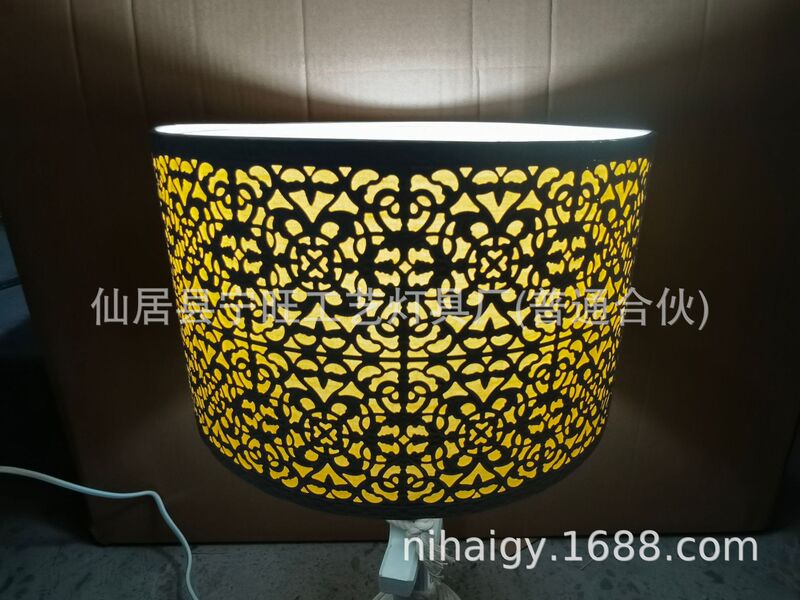 Cross-border for European market wrought iron lampshade metal engraved metal hollow lampshade E27E14 lamp head mouth