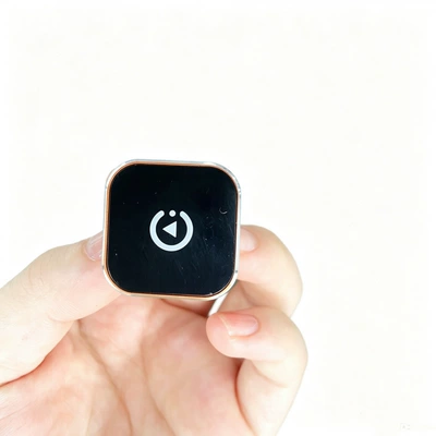 smart car connectivity, Simsiz CarPlay və Android Auto - d529-apple-and-huawei-orange-fusion-model