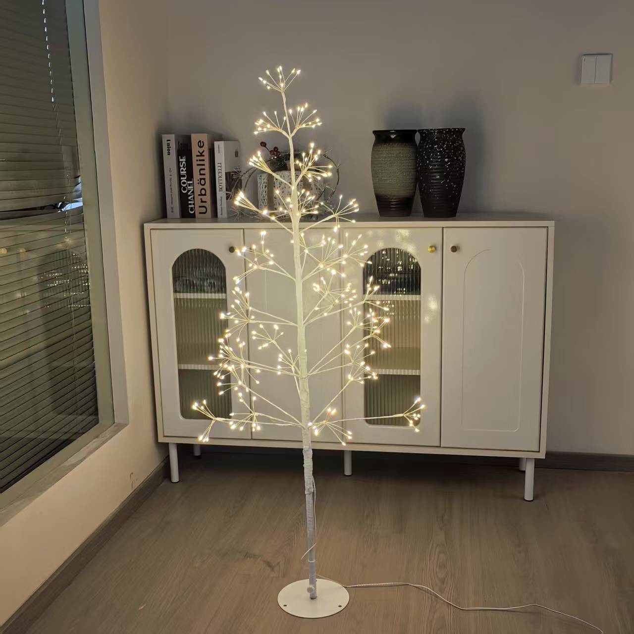2024 nuevo estilo led luz de árbol de Navidad árbol de fuego flor de plata lámpara de abedul centro comercial hotel decoración de boda lámpara led