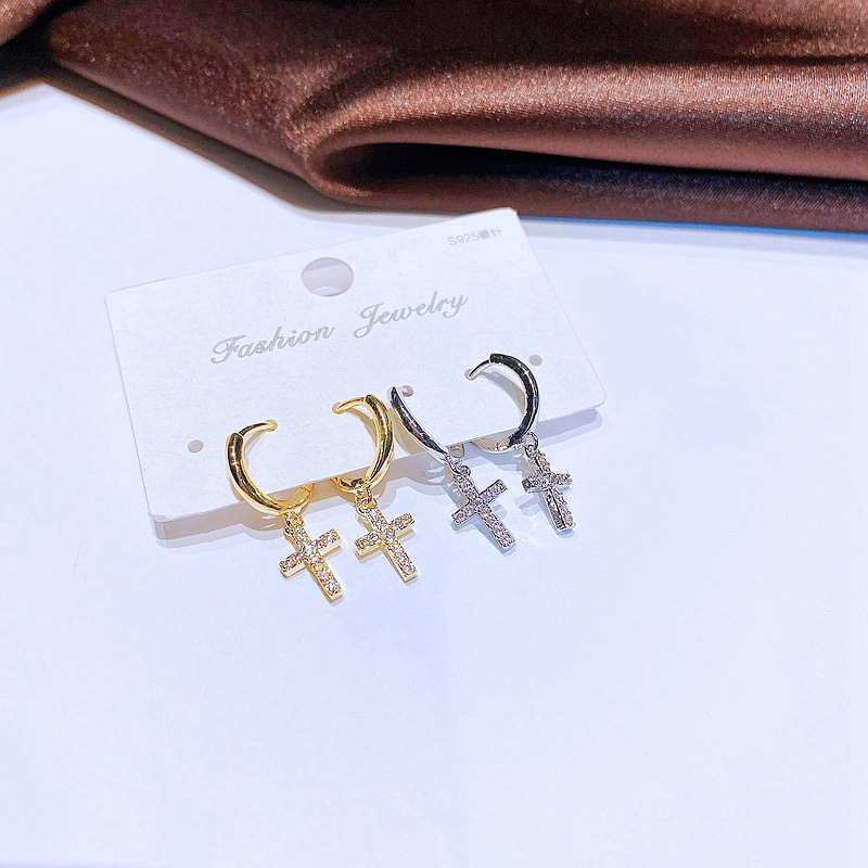 Fashion Zircon Micro Inlaid Cross Shape Ear Clip Small Copper Ear Ring Wholesale display picture 3