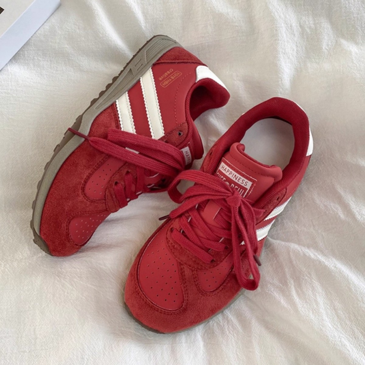 2026 nuevo verano coreano zapatos de skate de moda para mujeres de estilo de estilo de estudiantes de color frente correa zapatos de mujer