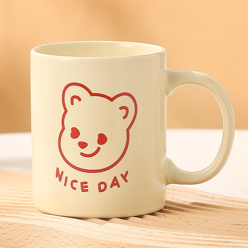 高颜値insアニメかわいいクリーム黄色ruanfuマグカップ米黄陶磁器カップ女子がコップを飲む|undefined