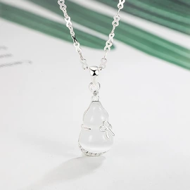 耳钉;项链;手链