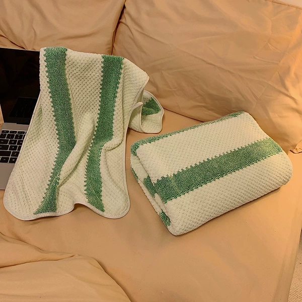 Spliced Stripes [Bath Towel + Towel] - Fresh Green