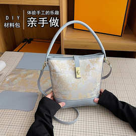 diy材料包自制国风撞色手提水桶包包女2025新款高级感单肩斜挎包