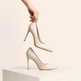 女式时装单鞋;高跟凉鞋;平底凉鞋