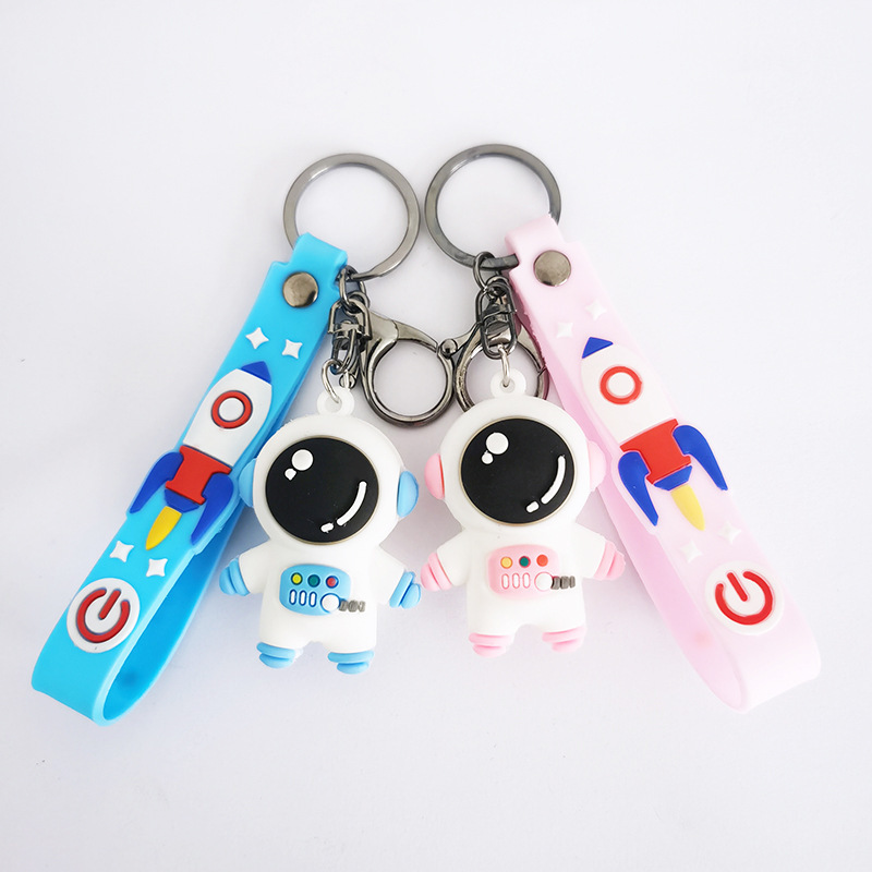 Astronaut Keychain Cartoon Soft Rubber Rainbow Car Key Pendant Ice and Snow Key Chain Ornament Gift