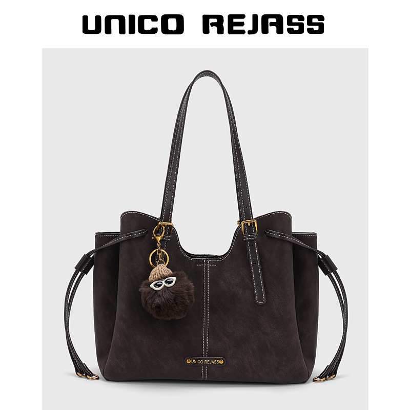 Fashion Trendy Large-Capacity Tote Bag for Women, New Stylish Shoulder Bag, Versatile Commuter Underarm Bag, Simple Handbag Fashion Trendy Large-Capacity Tote Bag for Women, New Stylish Shoulder Bag, Versatile Commuter Underarm Bag, Simple Handbag