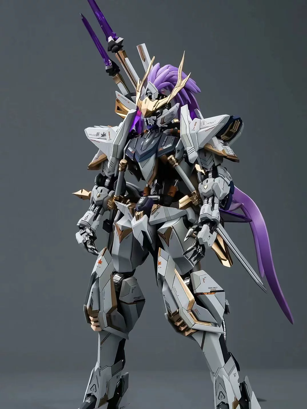 Модифицированный мех Three Kingdoms Bai Qi Cao Ren Ao Bing Gundam Blind Blind MG Destiny Seven Sword Flying Wing Boys Dotted Toys
