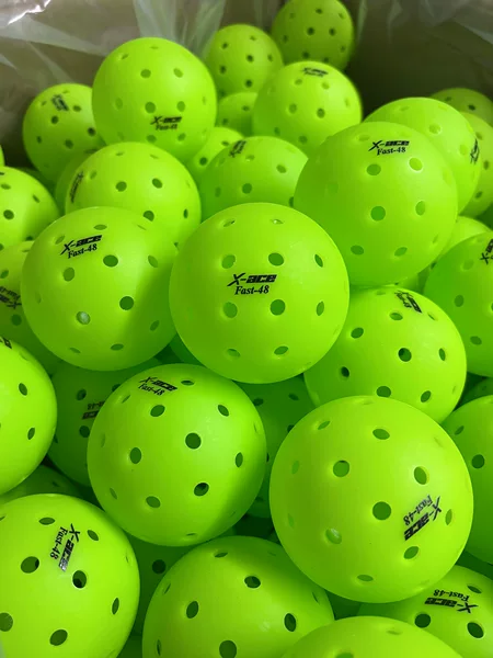 Ace48-Hole Rotomolded Pickleball Ball, Ldpe Material for Indoor and Outdoor Training Pickleball Pickleball