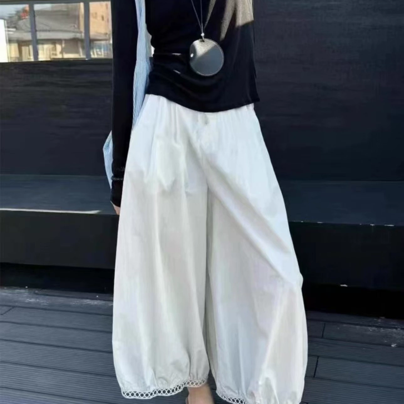 Широкие брюки-фонарики с полым кружевным дизайном в европейском стиле, брюки с девятью точками и другие