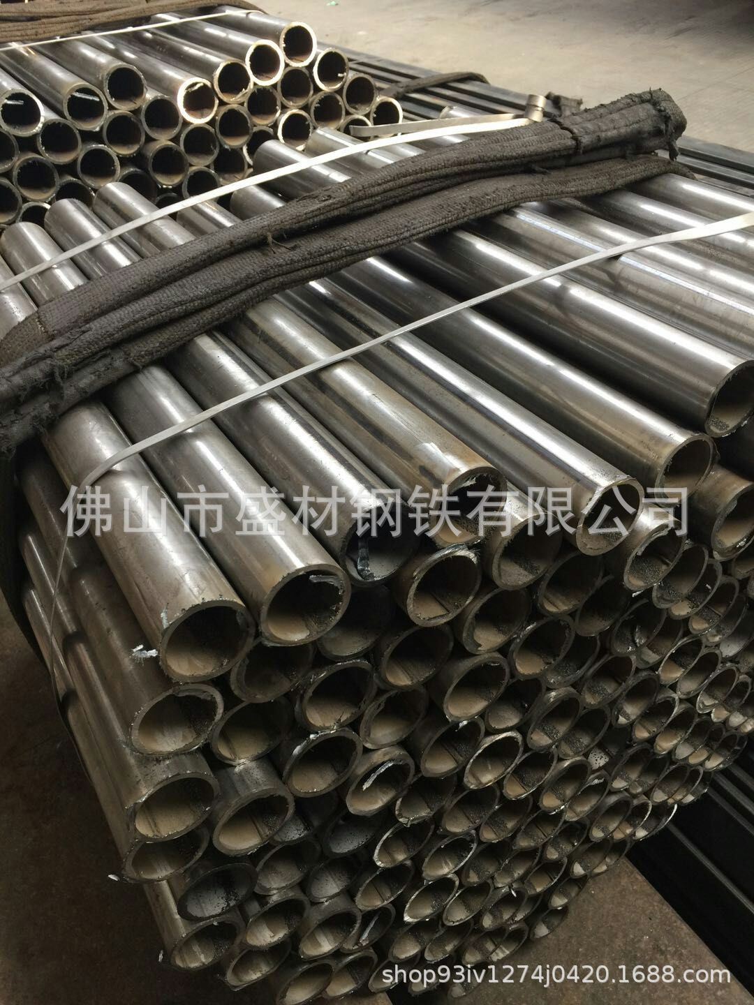 Q195冷拉薄壁铁管半圆30*60 黑皮白皮光亮 定制异型蛋管扶手管