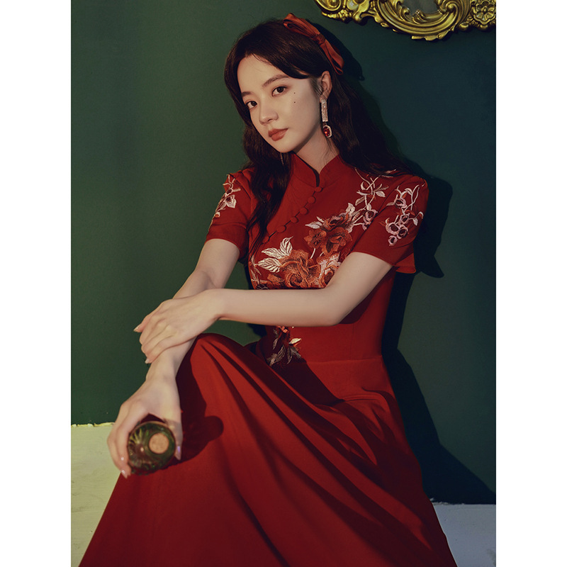 Chinese Style Toast Dress, Bride's Autumn and Winter Long Style, Slimming Look at the Door, Can Be Worn at Ordinary Times, Burgundy Wedding Dress for Women
